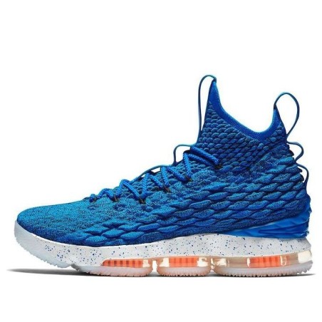 Nike LeBron 15 - Adhérence Durabilité Renforcées