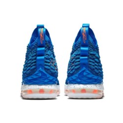 Nike LeBron 15 - Adhérence Durabilité Renforcées